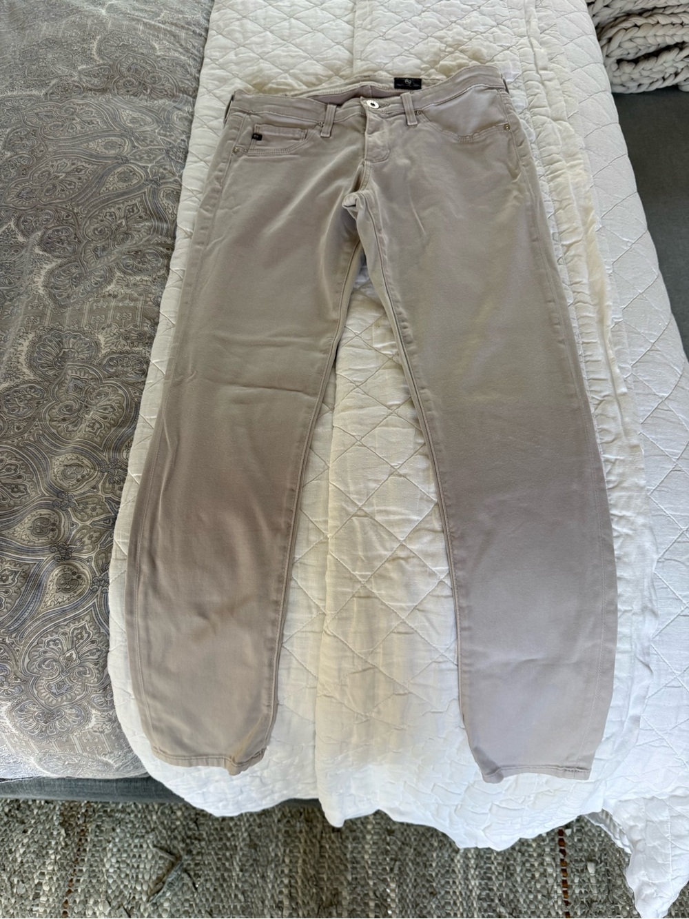 Lilac Women’s Straight-Leg Jeans